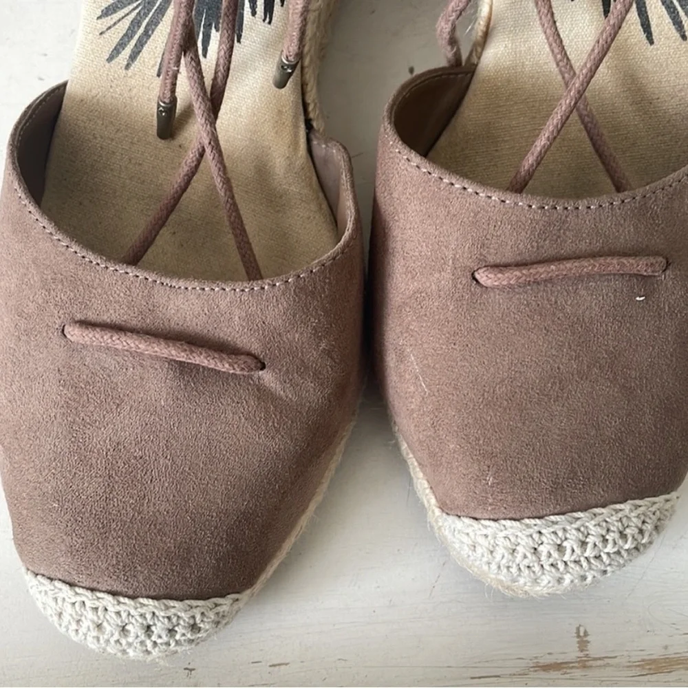 DV DOLCE VITA Taupe Suede Textile Lace Up Zip Back Espadrille Wedge Shoes